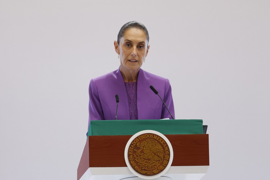 epa13205566 Mexican President Claudia Sheinbaum speaks during her second state of the union address at the National Palace in Mexico City, Mexico, 01 September 2026. Sheinbaum defended the constructio ...