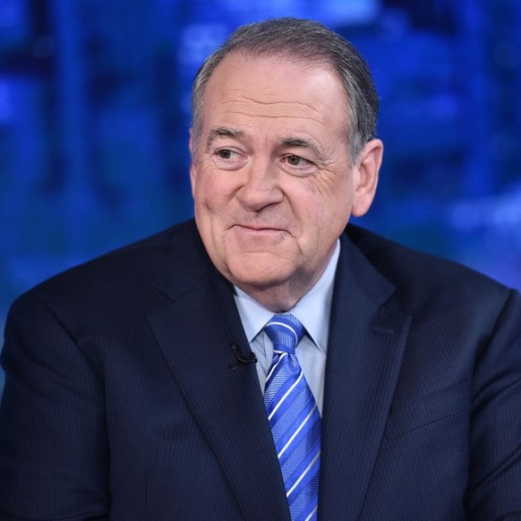 NEW YORK, NEW YORK - SEPTEMBER 17: (EXCLUSIVE COVERAGE) FOX News Contributor Gov. Mike Huckabee visits &quot;The Story with Martha MacCallum&quot; in the Fox News Channel Studios on September 17, 2019 ...