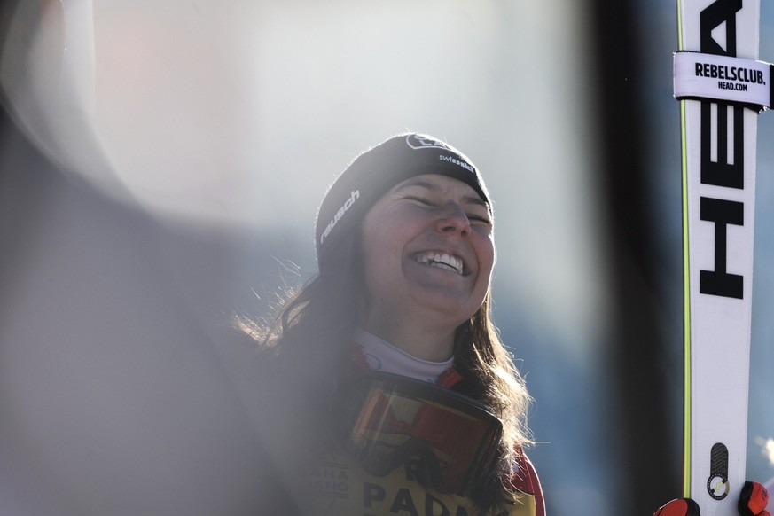 Switzerland&#039;s Wendy Holdener celebrates winning an alpine ski, women&#039;s World Cup slalom, in Sestriere, Italy, Sunday, Dec.11, 2022. (AP Photo/Gabriele Facciotti)
