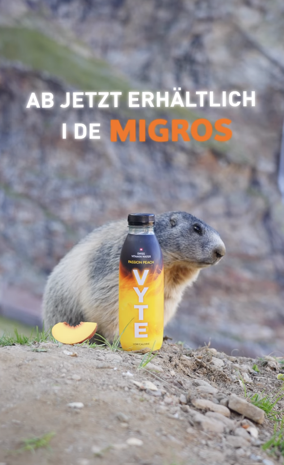 Le logo Migros est souvent présenté dans les publicités Vyte.