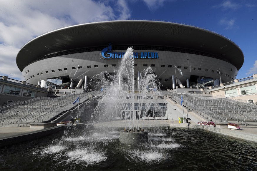 epaselect epa09481225 General view of the Gazprom Arena during UEFA Champions League officials inspection in St. Petersburg, Russia, 22 September 2021. Gazprom Arena Stadium was chosen as the venue to ...