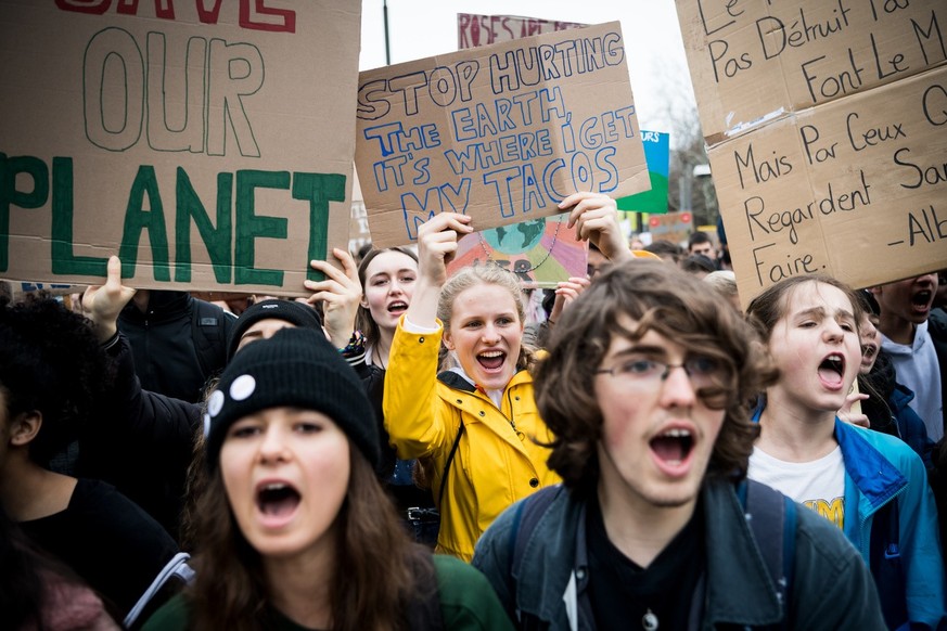 Thousands of students demonstrate during a &quot;Climate strike&quot; protest in Lausanne, Switzerland, Friday, March 15, 2019. Students from several countries worldwide plan to skip class Friday in p ...