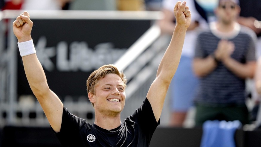 Tim van Rijthoven, 205e joueur mondial, a battu Daniil Medvedev en finale du tournoi de Bois-le-Duc.