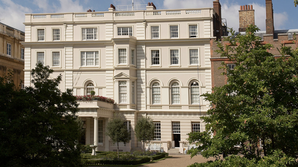 Stupeur et tremblements dans la maison royale de Clarence House, à Londres, où le prince Charles vit depuis près de 20 ans.