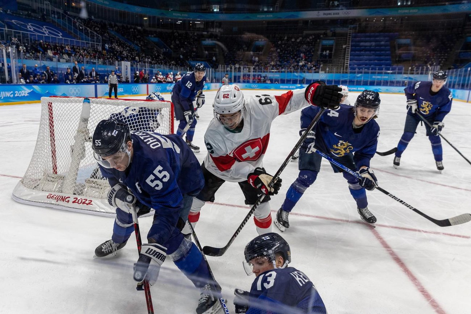 Les Finlandais, bourreaux des Suisses en quarts de finale des JO, ne veulent pas des patinoires aux normes NHL. Et ils ont une raison bien précise.