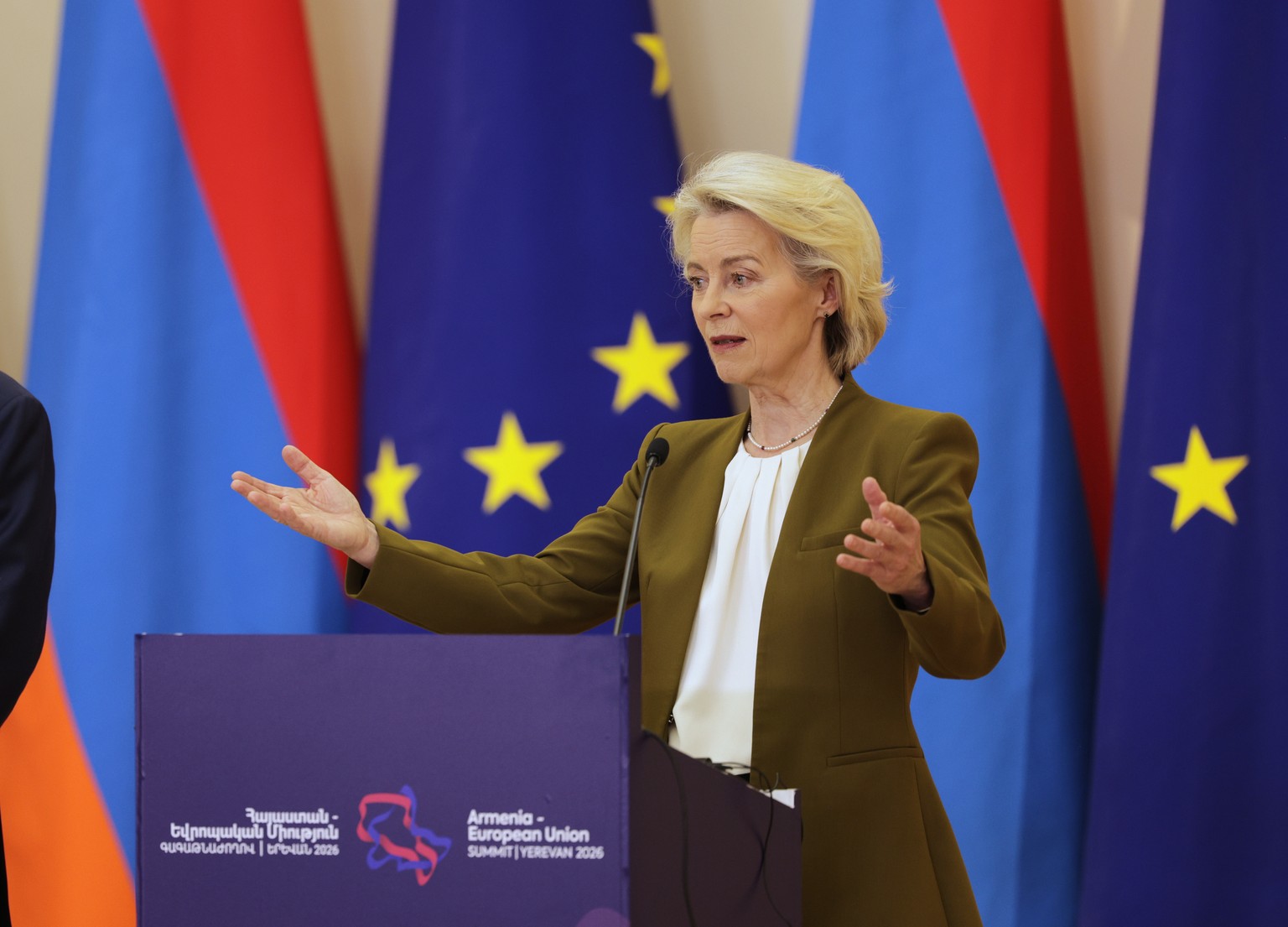 Armenia's Prime Minister Nikol Pashinyan, left, and European Commission President Ursula von der Leyen participate in a media conference during the EU-Armenia summit at the Presidential Palace in ...
