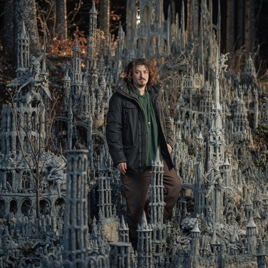 Ce Romand et sa sculpture insolite rayonnent dans le monde entier