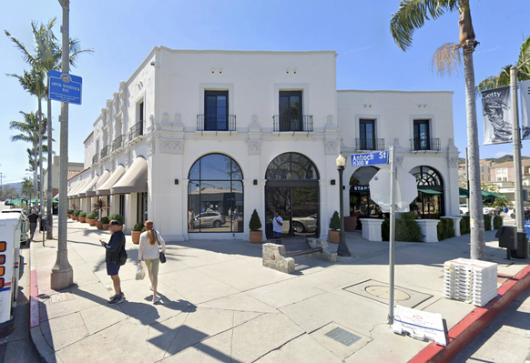 Un complexe résidentiel avant l&#039;incendie du Pacifique à Pacific Palisades, en Californie.