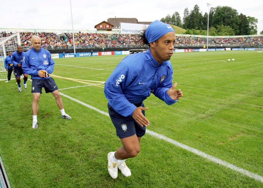 Ronaldinho lors d’un entraînement à la Thermoplan Arena de Weggis.