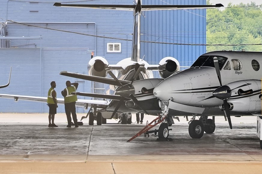 Jets are pictured at the Youngstown - Warren Regional Airport in Vienna, Ohio, Monday, June 30, 2025, where a day earlier a plane crashed on take off killing all onboard. (AP Photo/Sue Ogrocki)
Ohio P ...