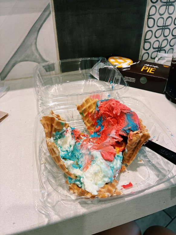 Le plus grand McDonald&#039;s du monde, à Orlando, en Floride.