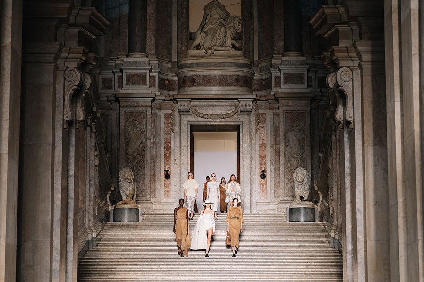 CASERTA, ITALY - JUNE 17: Models walk the runway during the Max Mara Cruise fashion show at Reggia Di Caserta on June 17, 2025 in Caserta, Italy. (Photo by Alena Zakirova/Getty Images)
