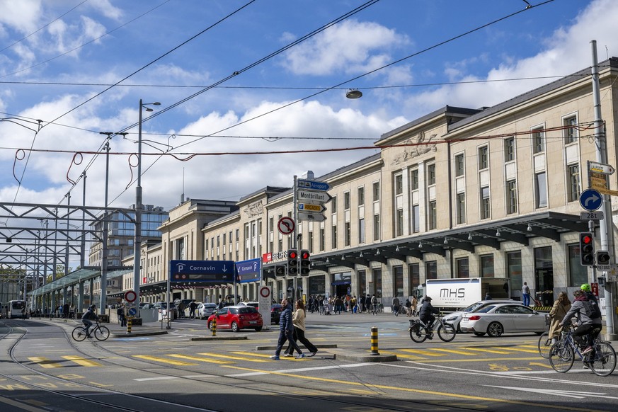 La gare de Genève partiellement évacuée après une alerte à la bombe.