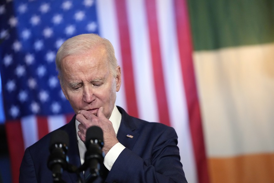 President Joe Biden pauses as he speaks at the Windsor Bar and Restaurant in Dundalk, Ireland, Wednesday, April 12, 2023. (AP Photo/Patrick Semansky)
Joe Biden