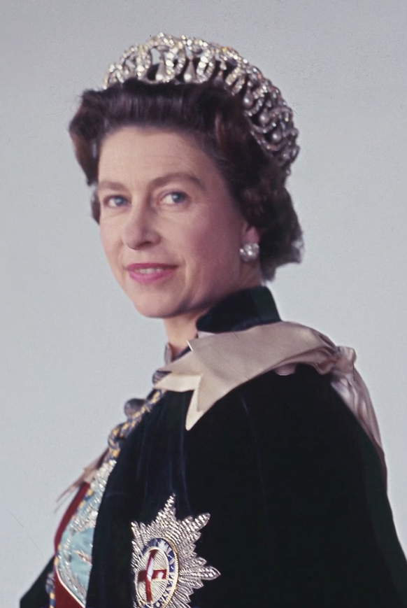 Le portrait a été présenté pour la première fois à la National Portrait Gallery de novembre 1968 à mars 1969.
