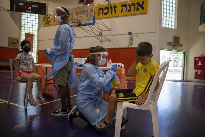 Israël Delta enfants personnel soignant variant Delta vaccination