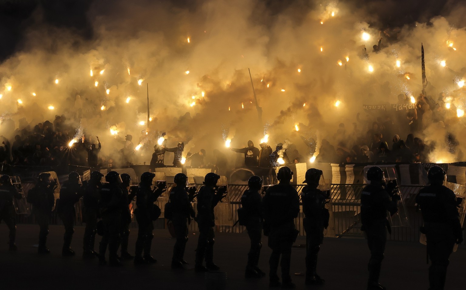Les ultras du Partizan Belgrade.
