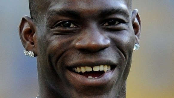 epa03289814 Italy&#039;s forward Mario Balotelli during a training session of the Italian national team in the Olympic Stadium in Kiev, Ukraine, 30 June 2012. Italy will face Spain in the final of the ...