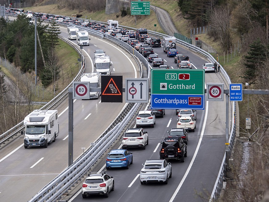 Ce week-end est un des plus denses sur l&#039;autoroute du Gothard avec le chass