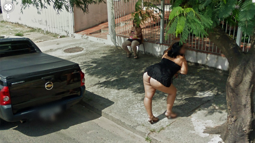 Weird shit on google street view 
https://9-eyes.com/