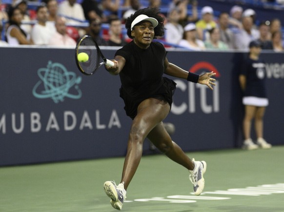 Venus Williams a signé un petit exploit en remportant un match sur le circuit WTA à l&#039;âge de 45 ans, presque deux ans après sa dernière victoire.