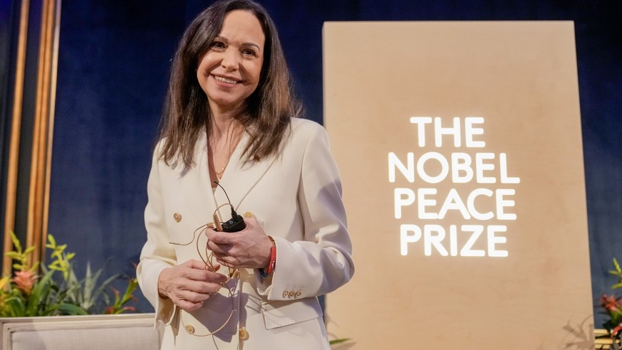 La Suisse appelle à la désescalade ++ JD Vance défend Trump