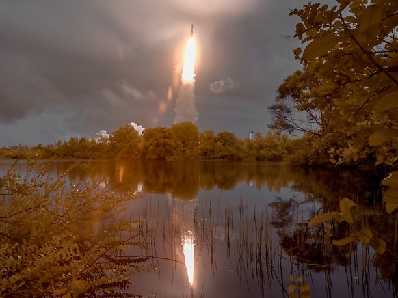 Le t�lescope James Webb avait d�coll� il y a deux semaines de Kourou (Guyane fran�aise) sur une fus�e Ariane 5 (archives).