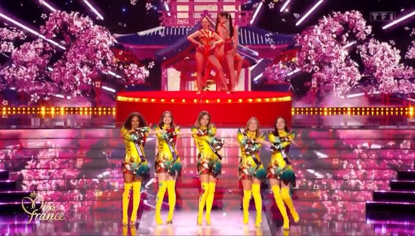 Vous auriez dû voir la choré.