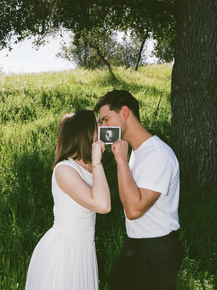 L’acteur de Twilight Taylor Lautner et son épouseTaylor viennent d’accueillir leur premier enfant.