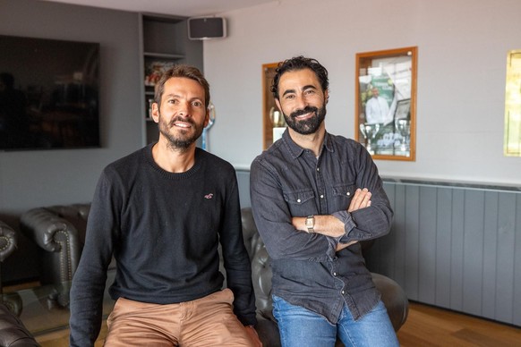 Benjamin Dracos (à droite) et Yannick Fattebert sont prêts à relever le défi que représente l'organisation d'un tournoi WTA.