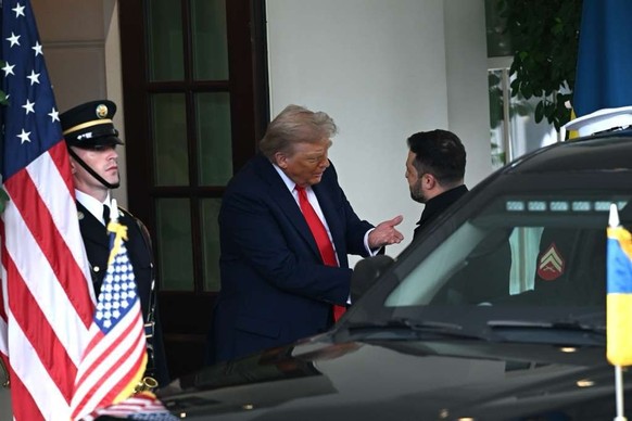 WASHINGTON DC, US - AUGUST 18: Ukrainian President Volodymyr Zelenskyy meets with US President Donald Trump in Washington D.C., United States on August 18, 2025. Fatih Aktas / AnadoluNo Use USA No use ...