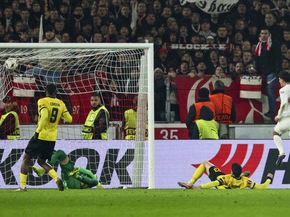 YB a cédé à la 90e minute sur le terrain de Stuttgart.