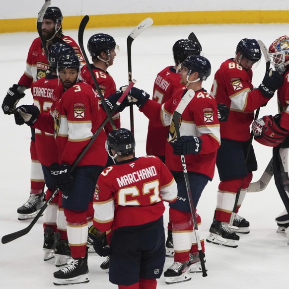 La joie des Panthers après une troisième victoire dans leur finale de la Conférence Est.