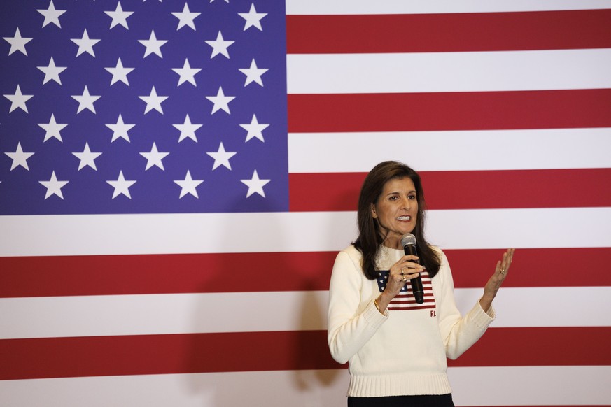 epa11093036 Republican candidate for president former South Carolina Governor Nikki Haley speaks during a Get Out The Vote rally in Nashua, New Hampshire, USA, 20 January 2024. Haley addressed the err ...