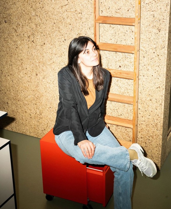 Rachele De Caro, la jeune femme qui a renoncé à utiliser un smartphone pendant des années.