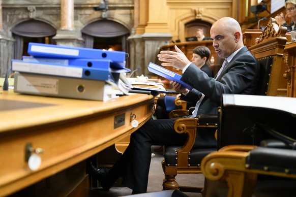 Bundesrat Alain Berset spricht waehrend der Fruehlingssession der Sommersession Raete, am Mittwoch, 8. Juni 2022 im Staenderat in Bern. (KEYSTONE/Anthony Anex)