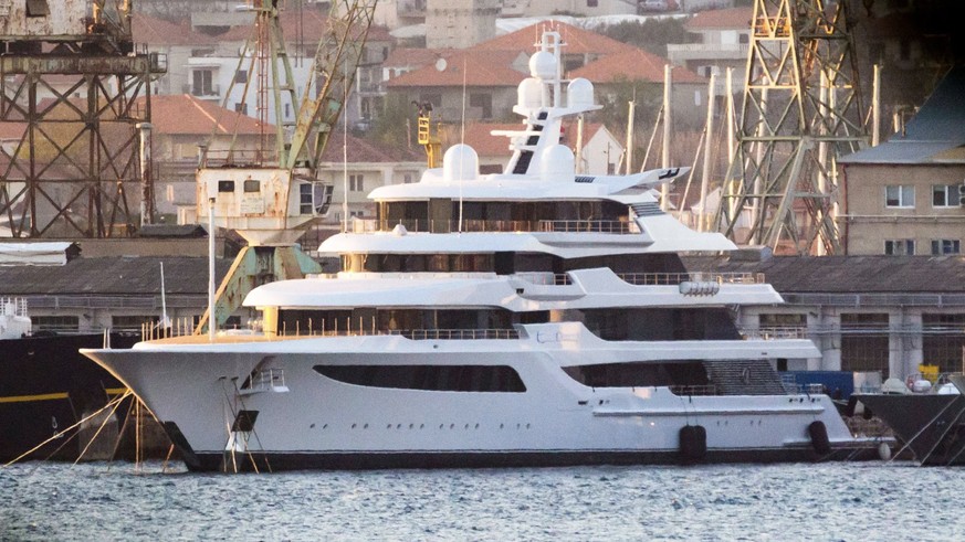 Le méga yacht de l&#039;oligarque russe Viktor Medvedtchouk a été saisi en Croatie