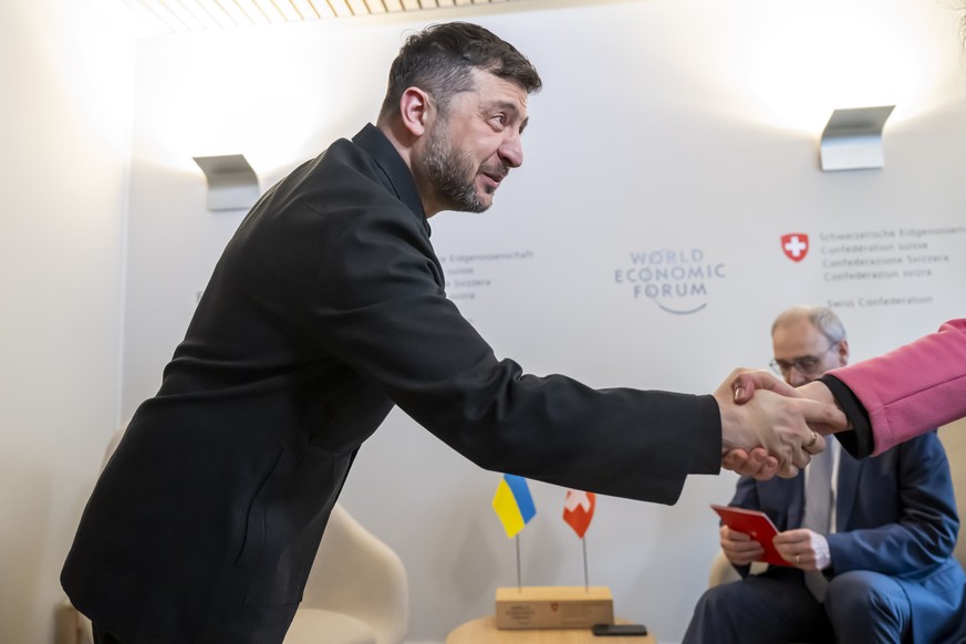 Un vice-ministre russe retrouvé mort ++ Londres s'énerve