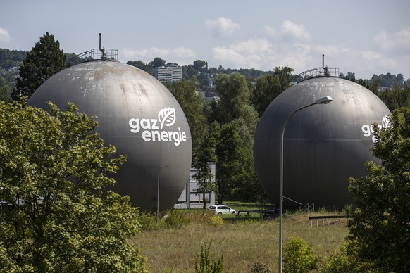 Die Erdgastanks der Erdgas Ostschweiz AG mit Sitz in Zuerich, aufgenommen am Donnerstag, 21. Juli 2022. Das Unternehmen mit Sitz in Zuerich/Schlieren zaehlt zu den fuenf Regionalgesellschaften der Sch ...