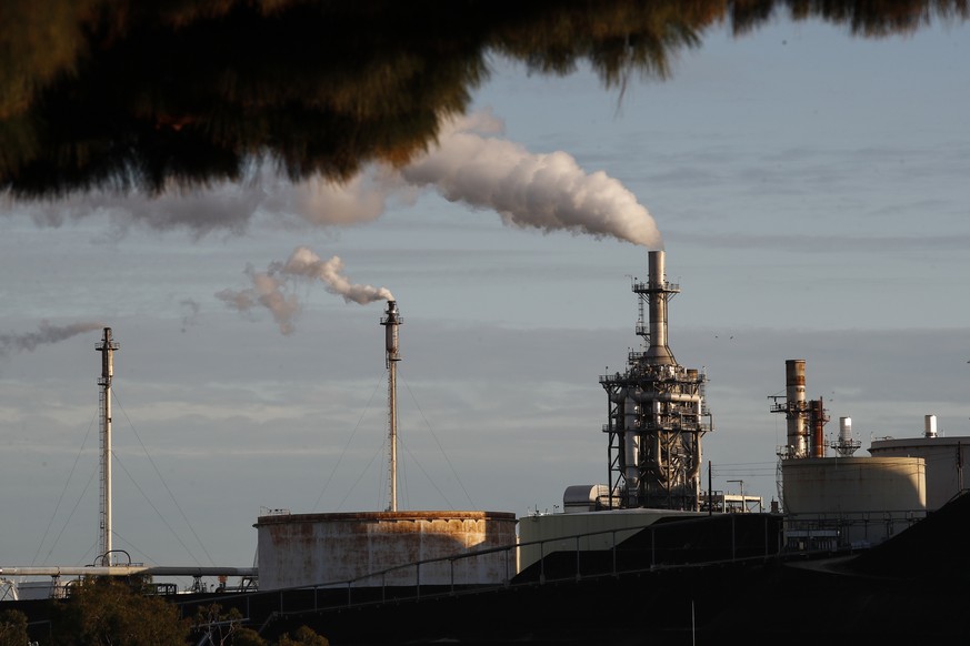 L'AIE s'attend à ce que la demande de gaz, pétrole et charbon connaisse un pic dans la décennie.