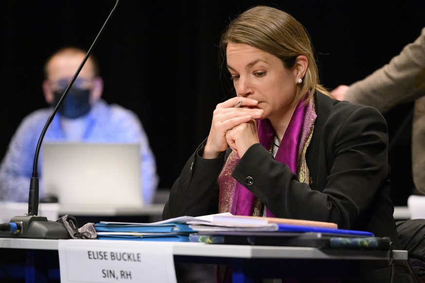 La conseillere municipale Elise Buckle photographiee avant la seance extraordinaire du Conseil communal de la ville de Nyon ce lundi 31 janvier 2022 au Theatre de Marens a Nyon. Cette seance extraordi ...