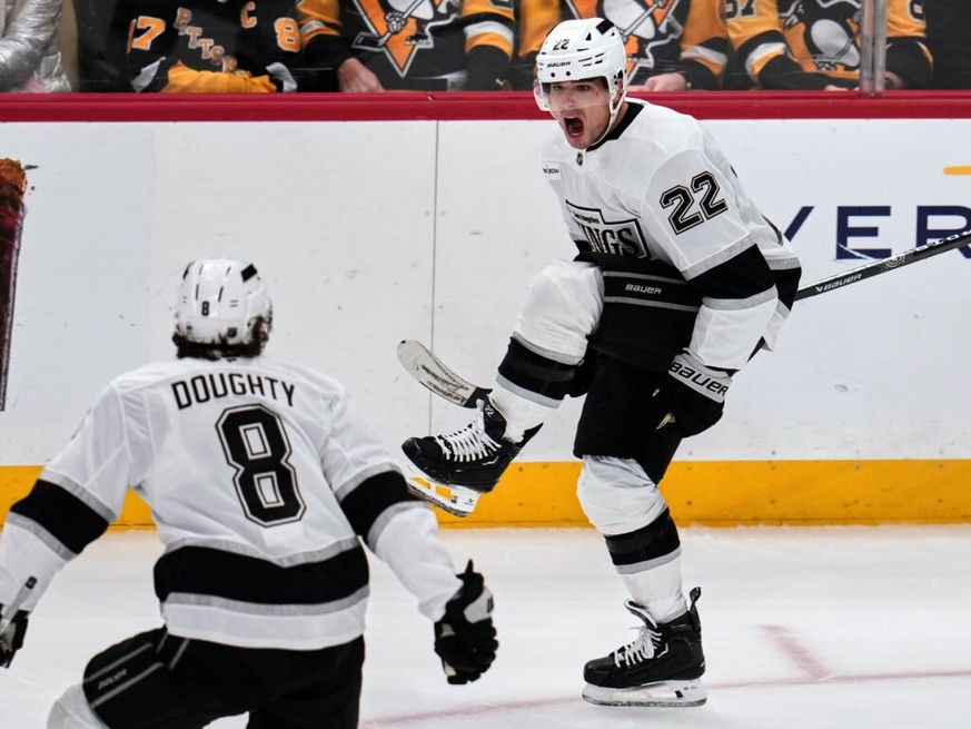 Kevin Fiala (à droite) et le deuxième meilleur compteur des Los Angeles Kings (archives).