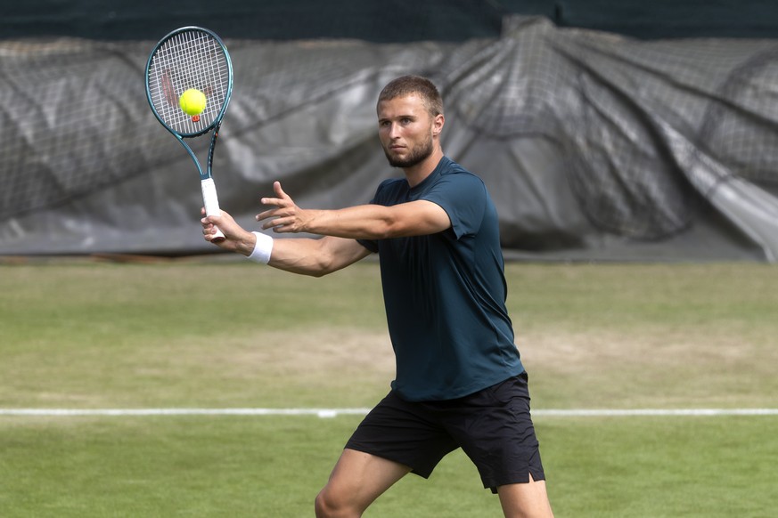 Leandro Riedi of Switzerland in action during a practice session ahead of the All England Lawn Tennis Championships in Wimbledon, London, Sunday, June 29, 2025. (KEYSTONE/Peter Klaunzer)