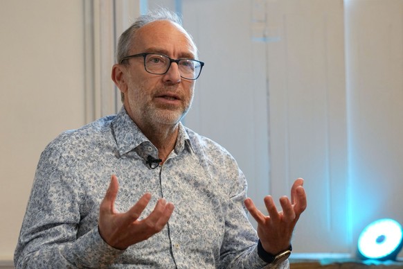 Jimmy Wales, founder of Wikipedia, gestures during an interview with The Associated Press on the occasion of Wikipedia&amp;#039;s 25th anniversary in London, Monday, Jan. 12, 2026. (AP Photo/Frank Aug ...
