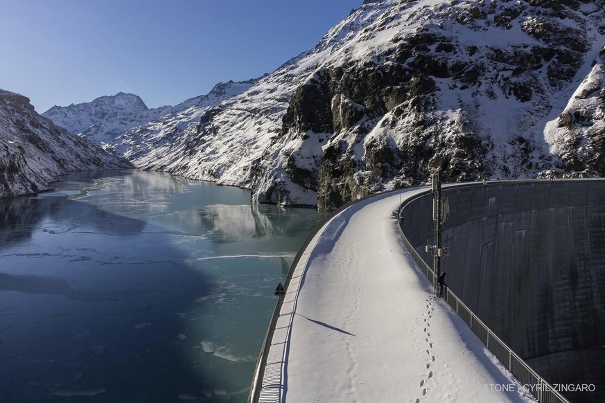 Berne se prépare contre d'éventuelles pénuries d'électricité
