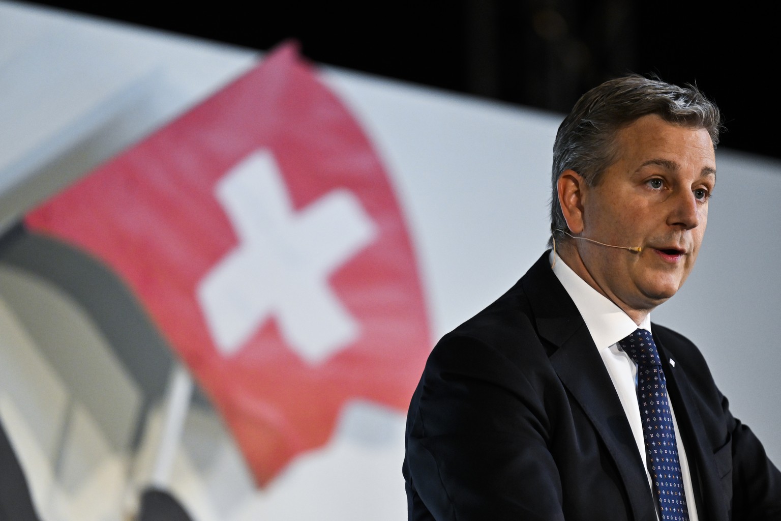Parteipraesident Marco Chiesa, an der Delegiertenversammlung der SVP Schweiz, am Samstag, 9. April 2022, in der Stadthalle in Chur. (KEYSTONE/Gian Ehrenzeller)