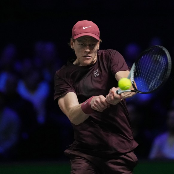 Jannik Sinner récupère la 1re place mondiale grâce à son sacre à Paris