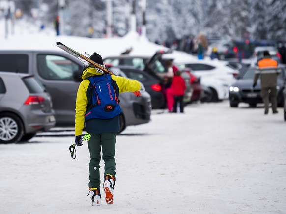 Les remont�es m�caniques des stations de ski fran�aises resteront ferm�es en f�vrier (archives).