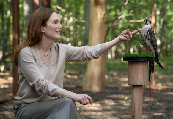 Julianne Moore, alias Kiki.