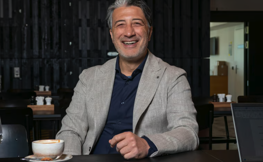 Murat Yakin lors de son interview avec CH Media, le groupe auquel appartient watson.